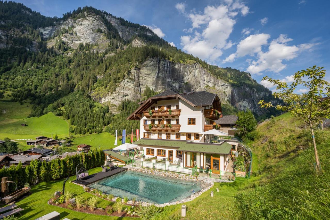 Naturhotel Huettenwirt Im Grossarltal Huttschlag Exterior photo